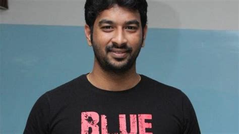 Lyricist Vivek signs six big projects in Tamil