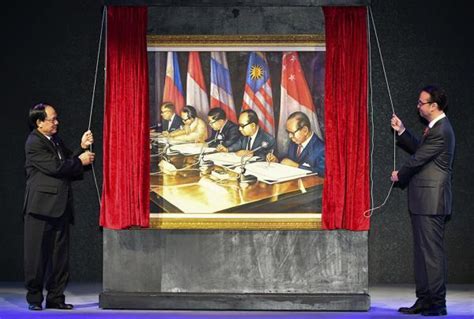 越南外交部长范平明出席第52届东盟国家外长会议系列活动（组图） | 时政 | Vietnam+ (VietnamPlus)