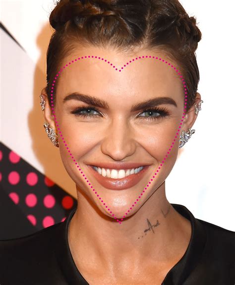 13 Things Your Heart-Shaped Face Says About You | Heart face shape ...
