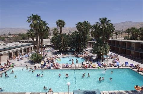 DESERT HOT SPRINGS SPA HOTEL - Hotel Reviews, Photos, Rate Comparison ...