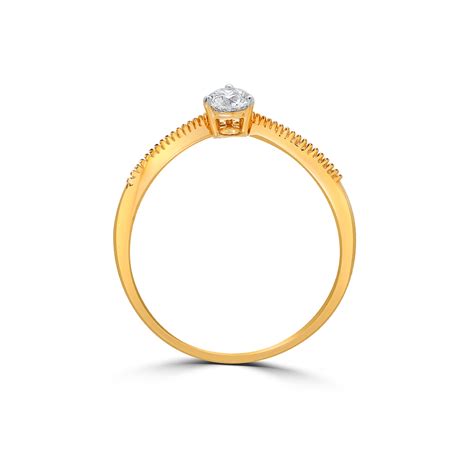 Majestic Marvel Solitaire Finger Ring