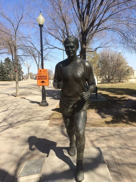 La statue de Denny Carr – Audio guide by Jane's Walk Saskatoon | tmatic ...