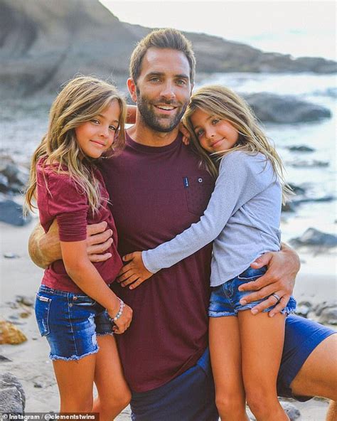 8-year-old twins Leah Rose and Ava Marie Clements called 'the most ...