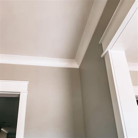 8 Modern Crown Molding Designs and Ideas | The Family Handyman
