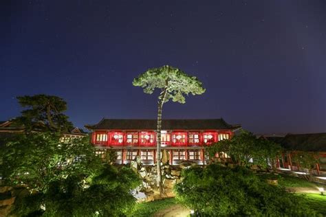 CHENGDE IMPERIAL MOUNTAIN RESORT - Hotel Reviews, Photos, Rate ...