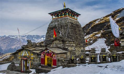 World's Highest Shiva Temple, Tungnath, Tilting By Five-Six Degrees ...