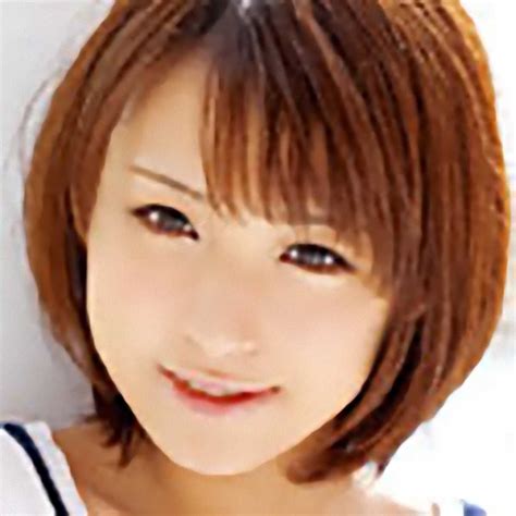椎名ひかるさんのプロフィールと画像集 | AV女優画像-ラブコアラ-