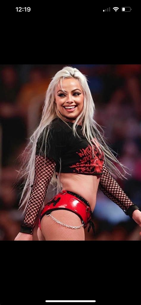 Would love to fuck Liv Morgan until I leave her pussy leaking with nut : r/WrestleWankRevamped