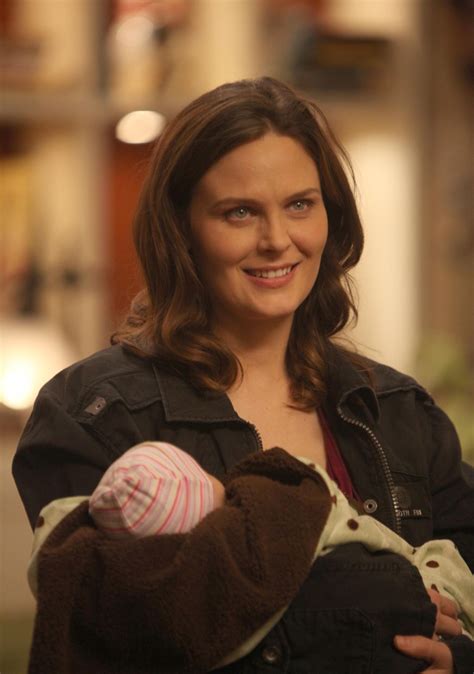 Bones : Bones : Photo Emily Deschanel - 807 sur 1033 - AlloCiné