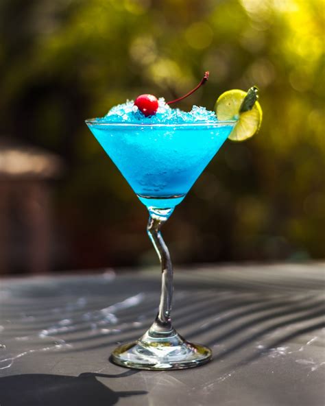 Vodka Drinks Blue Curacao at David Beach blog