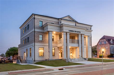 Lambda Chi Alpha Fraternity House — Willowbrook