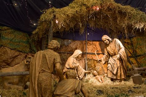 Manger Scene Images
