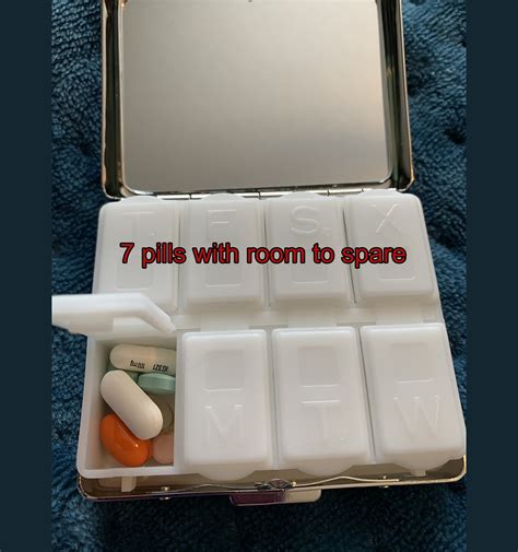 The Great Wave off Kanagawa 7 Day Pill Box With Mirror - Etsy