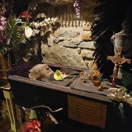 Farnsworth House Ghost Tours (Gettysburg) - 2022 What to Know Before ...