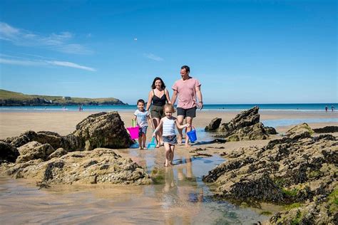 Parkdean Resorts Newquay Holiday Park Pool: Pictures & Reviews ...