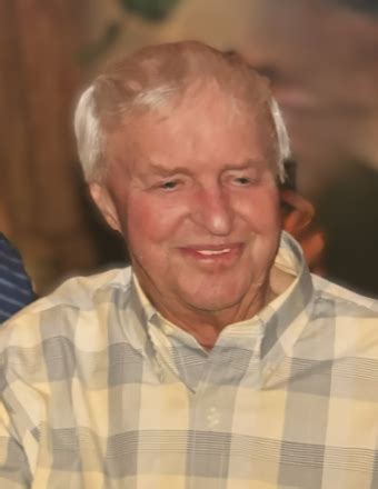 Oconomowoc, WI Funeral Home & Cremation | Pagenkopf Funer...