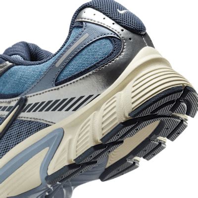 Nike V5 RNR 'Denim' Men's Shoes. Nike IN