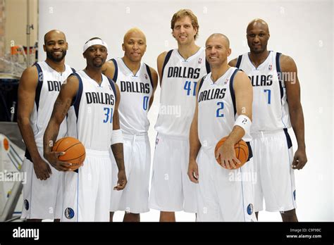 Dirk nowitzki jason terry 2011 finals hi-res stock photography and ...