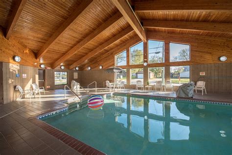 RIVER DISTRICT HOTEL (Prairie du Chien) - Hotel Reviews, Photos, Rate ...