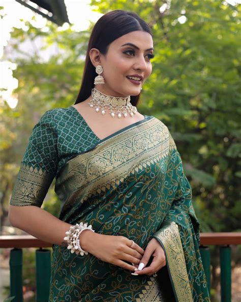 Bandhej Designed Zari Patola Weaving Green Saree – Vastra Shop