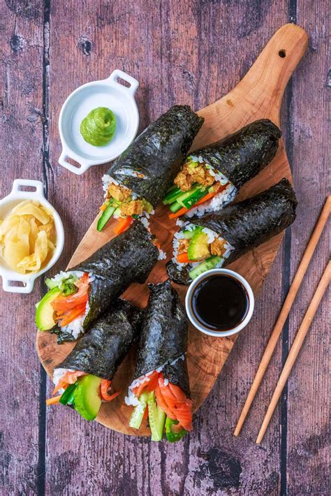 Hand Roll Sushi (Temaki) - Hungry Healthy Happy