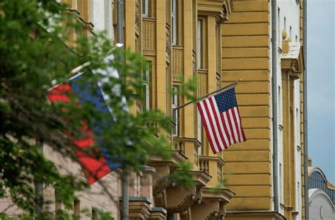 美国驻俄罗斯大使：美驻俄使馆8月起无法提供全面的领事服务-时政新闻-浙江在线