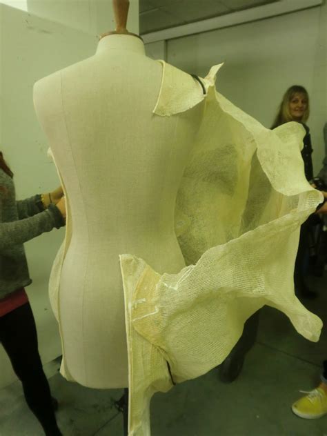 U1126009exlpore_creativity...!x: Glue & Cloth Experiment...!