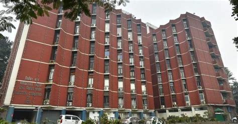 Office-of-profit case: Election Commission rejects AAP MLAs’ plea to ...