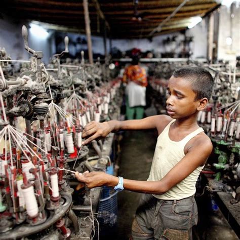 Dark Side of Fast Fashion: Hidden Costs & Sustainable Alternatives