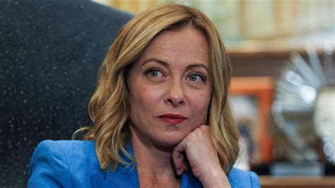 Wie Faschistisch Ist Italiens Superstar Giorgia Meloni? – IMGM