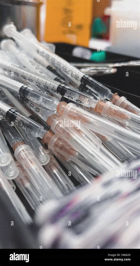 Injection Syringe Needle 的图像结果