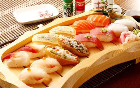 日本寿司 库存照片. 图片 包括有 橙色, 投反对票, 特写镜头, 午餐, 颜色, 用餐, 的协助, 饮食 - 49216594