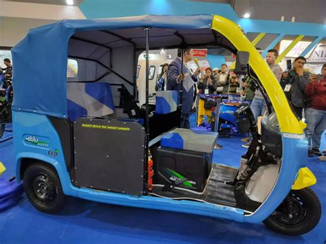 Godawari Electric debuts Eblu Feo Z, Feo DX e-scooters: Range, features ...