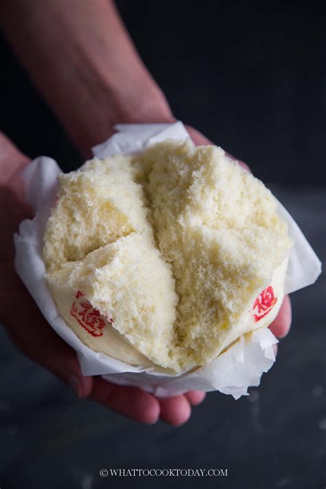 Traditional Steamed Ji Dan Gao / Kueh Neng Ko (Chinese Steamed Egg ...