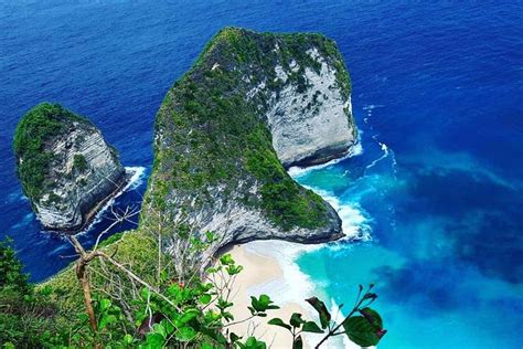 Nusa Penida Island Private Land Tour with Lunch 2023 - Seminyak - Viator