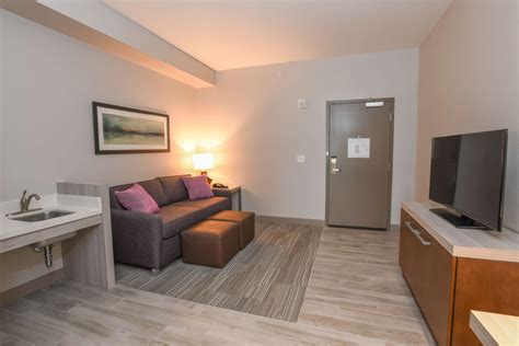 Hilton Garden Inn Cincinnati Midtown, 2145 Dana Avenue, Cincinnati, OH ...