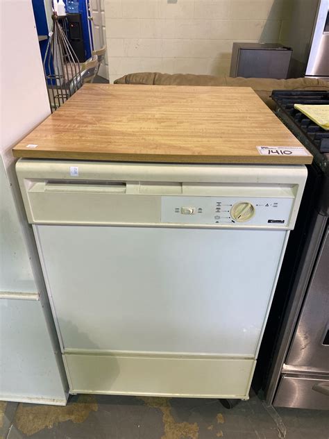 KENMORE PORTABLE DISHWASHER MODEL 665.744120