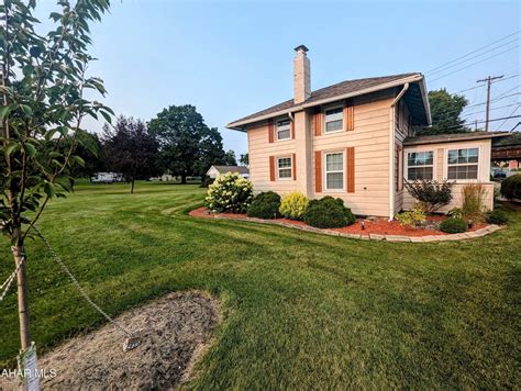 Circa 1950 Cheap Move-In Ready House in Pennsylvania $85K - Old Houses ...