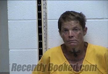 Recent Booking / Mugshot for KARMEN KAYE MUELLER in Pearl River County ...