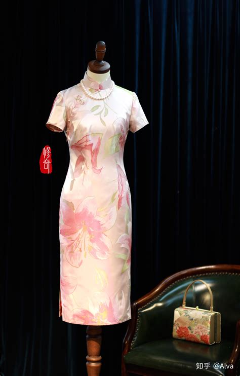 绿色中国风旗袍定制海报模板素材-正版图片400951493-摄图网