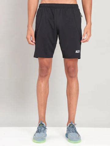 Men Slim Fit Shorts with Matpiq