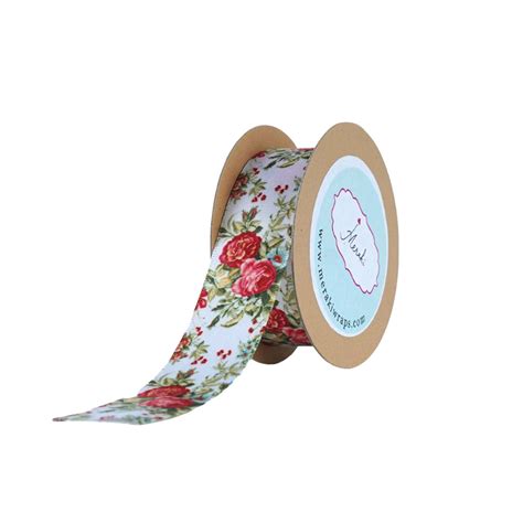 White and Red Roses print – Meraki Wraps