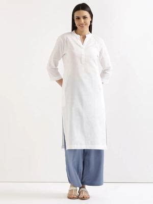 Women Navy Blue Airy Linen Long Kurta