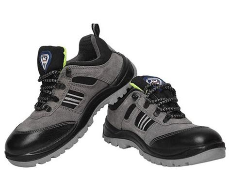 Top 10 Safety Shoes Available in India | Best safety shoes – Eego Italy