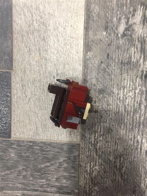 Braking LEGO Sets 的图像结果