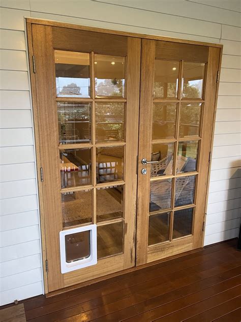 French Dog Doors - Platinum Pet Doors - Glass Pet Doors Sydney