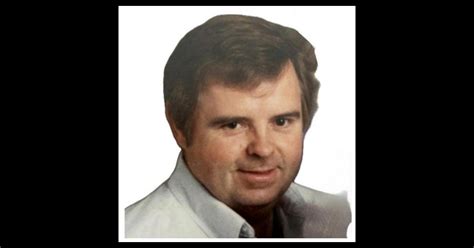Obituary | Michael Wayne Crowl of Hutchinson, Kansas | Elliott Mortuary ...