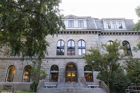 Bard Collegee: Acceptance Rate & Admission Statistics | Ivy Coach