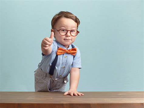 What's hindering the eyesight of school kids in India? Experts explain ...