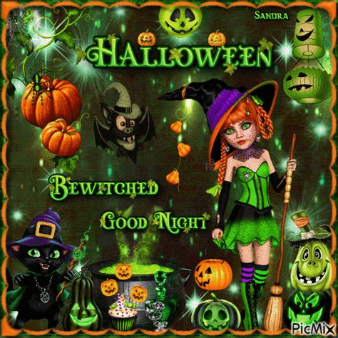 25+ Ghostly Good Night Halloween GIFs for a Frightfully Cozy and Spooky ...